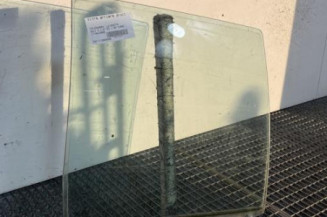 Vitre arriere droit VOLKSWAGEN GOLF 4