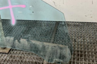 Vitre avant droit MERCEDES CLASSE CLS 219