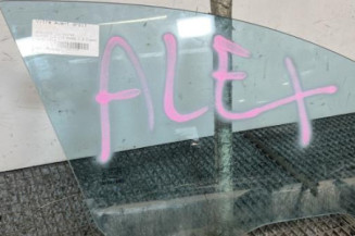 Vitre avant droit MERCEDES CLASSE CLS 219