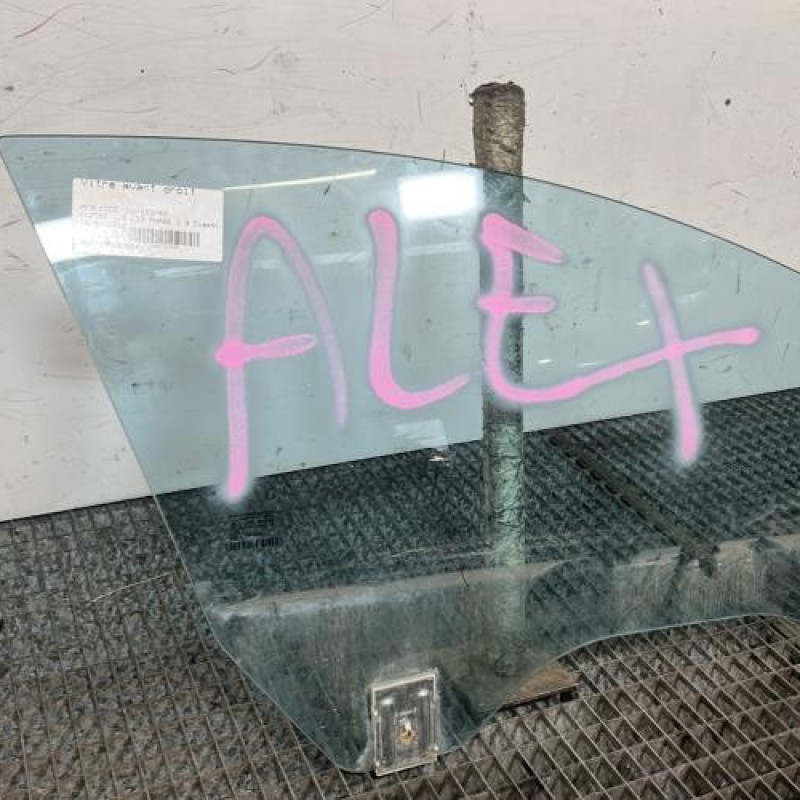 Vitre avant droit MERCEDES CLASSE CLS 219 Photo n°3