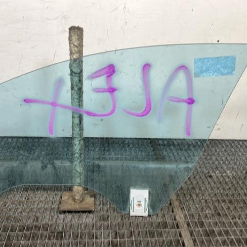 Vitre avant droit MERCEDES CLASSE CLS 219 Photo n°4