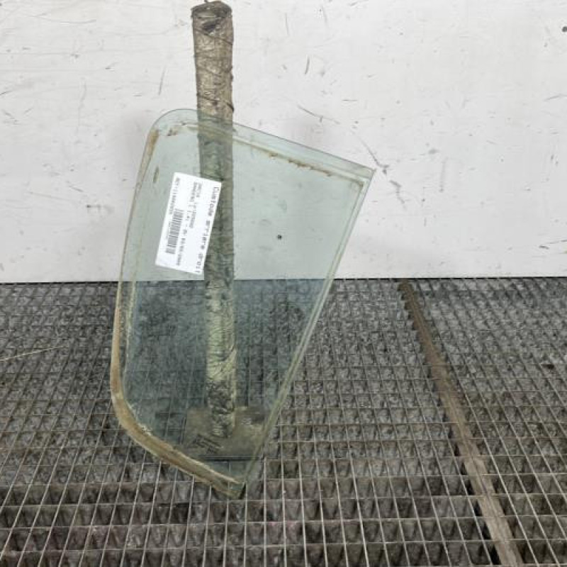 Custode arriere droit (porte) DACIA SANDERO 1 Photo n°1