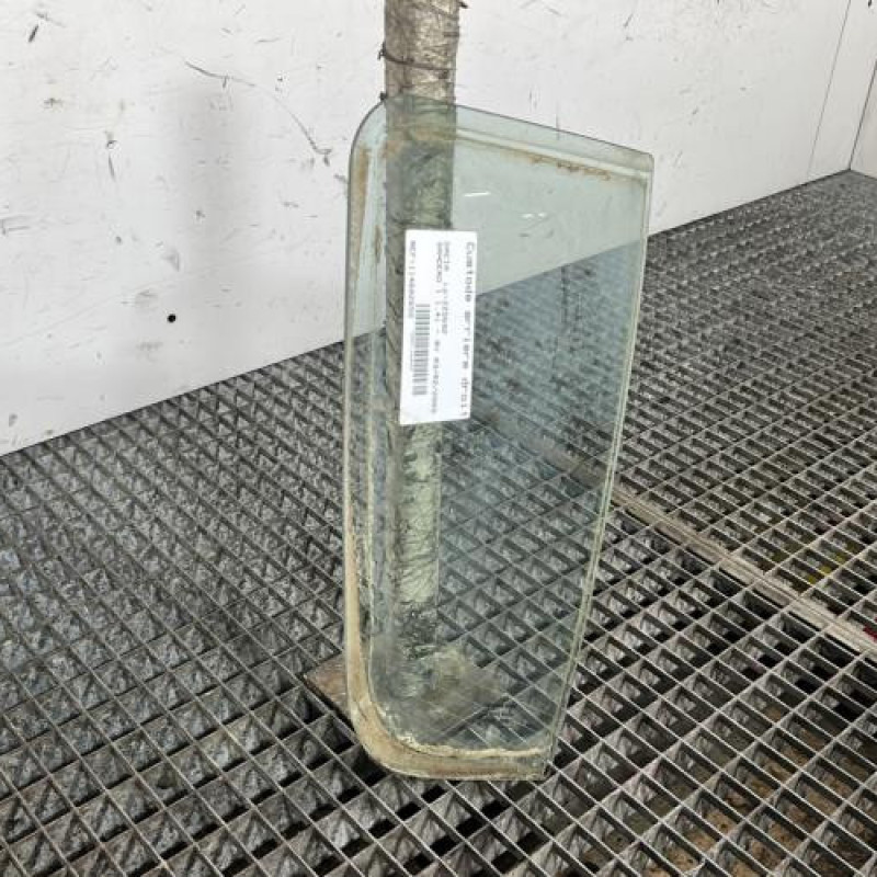 Custode arriere droit (porte) DACIA SANDERO 1 Photo n°3