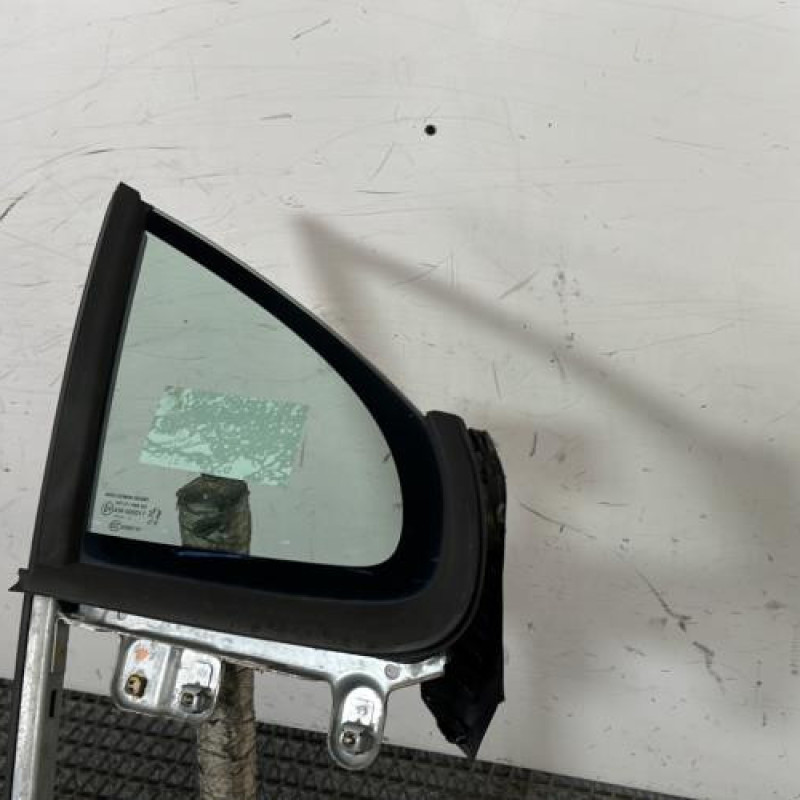 Custode avant droit (porte) PEUGEOT 207 Photo n°3