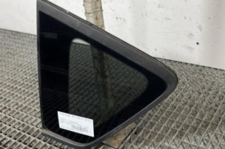 Custode arriere droit TOYOTA COROLLA VERSO 2