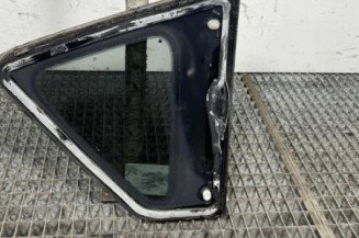 Custode arriere droit TOYOTA COROLLA VERSO 2