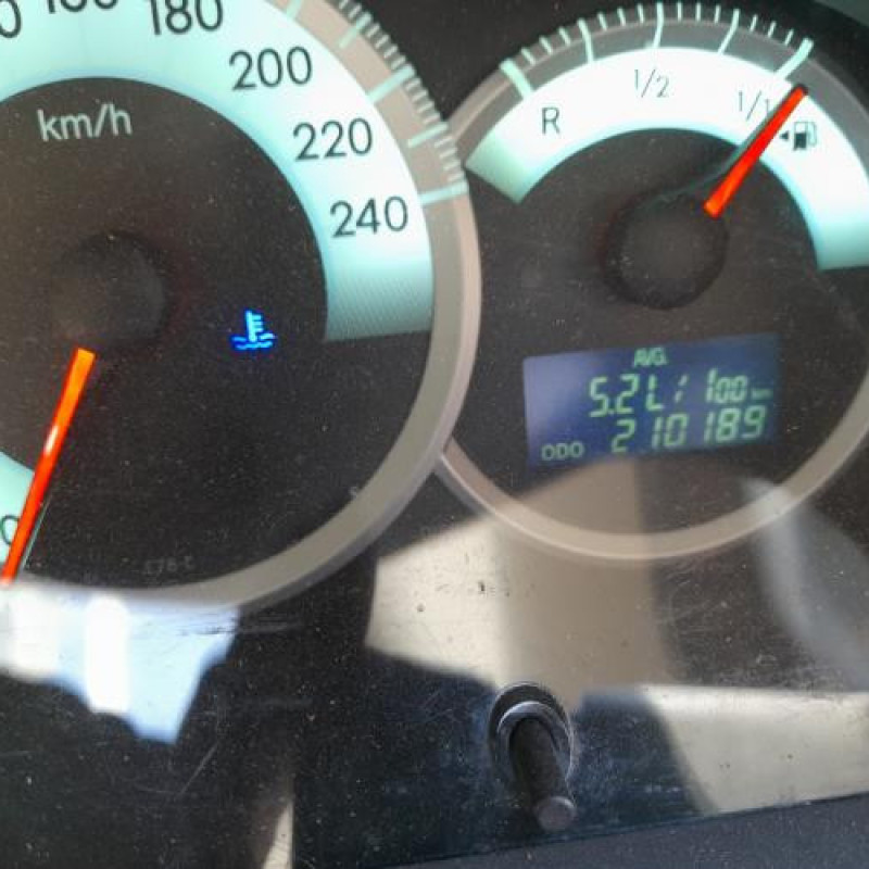 Custode arriere droit TOYOTA COROLLA VERSO 2 Photo n°18