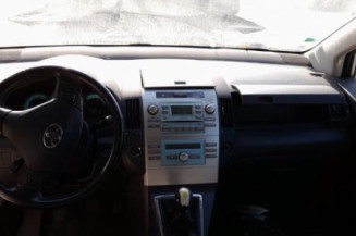 Custode arriere droit TOYOTA COROLLA VERSO 2