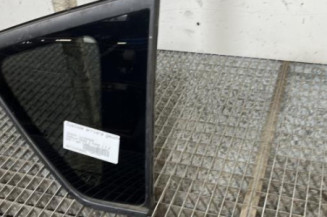 Custode arriere gauche TOYOTA COROLLA VERSO 2