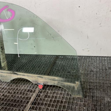 Vitre avant droit TOYOTA RAV4 2