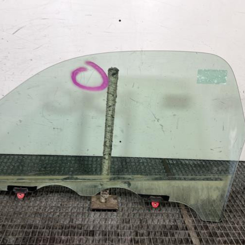 Vitre avant droit TOYOTA RAV4 2 Photo n°4