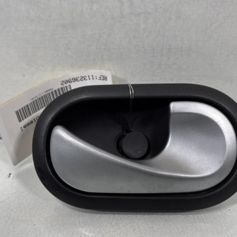 Poignee interieur avant droit RENAULT KANGOO 2 Photo n°1