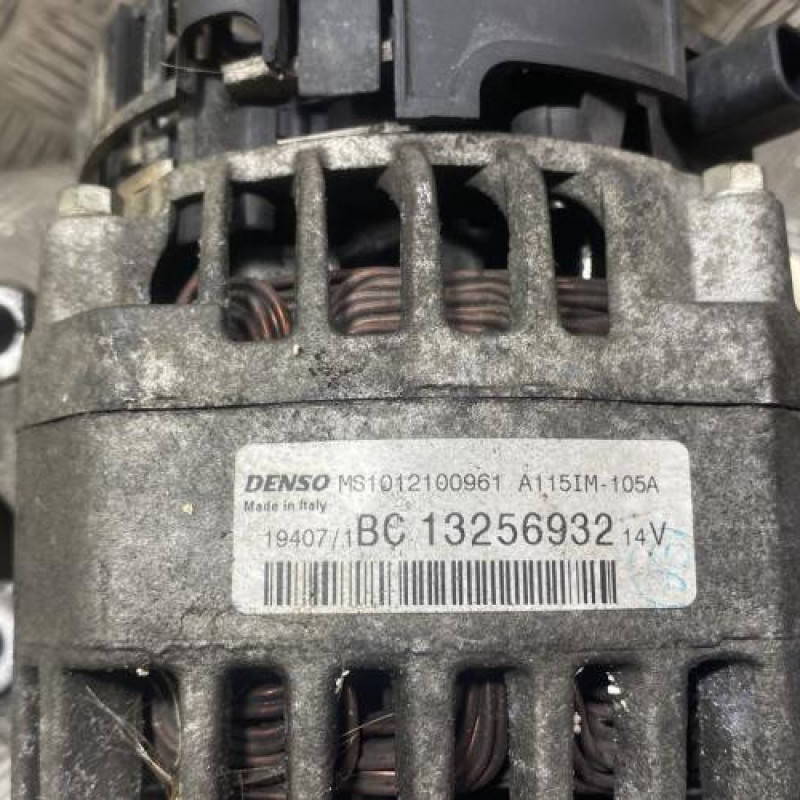 Alternateur OPEL CORSA D Photo n°3