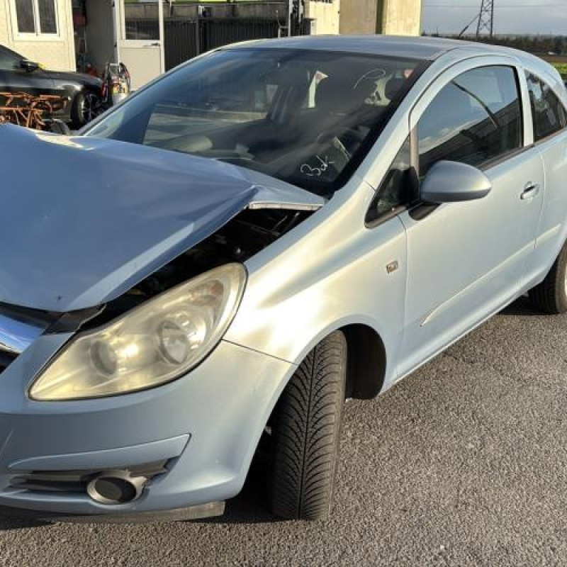 Alternateur OPEL CORSA D Photo n°8