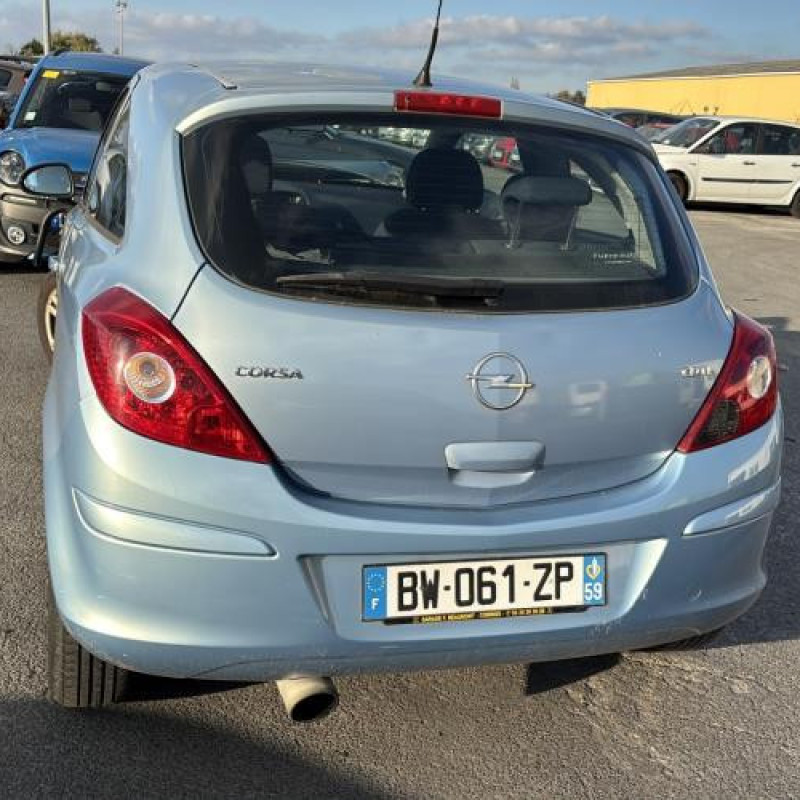 Alternateur OPEL CORSA D Photo n°9