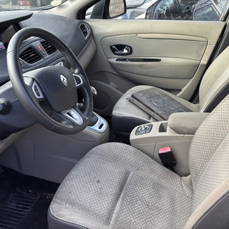 RENAULT GRAND SCENIC 3 PHASE 1 1.5 DCI - 8V TURBO Photo n°5