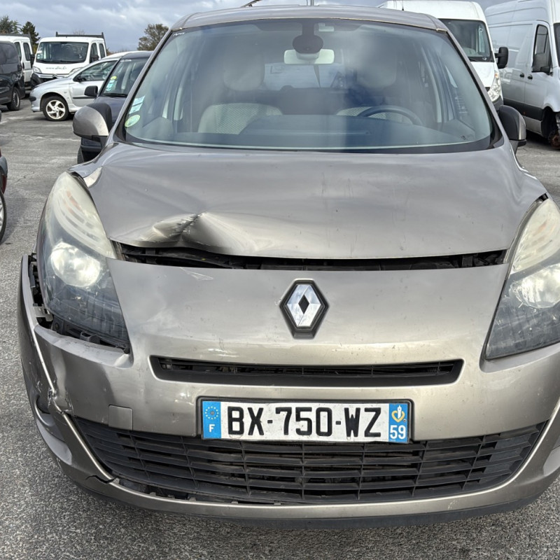 RENAULT GRAND SCENIC 3 PHASE 1 1.5 DCI - 8V TURBO Photo n°18