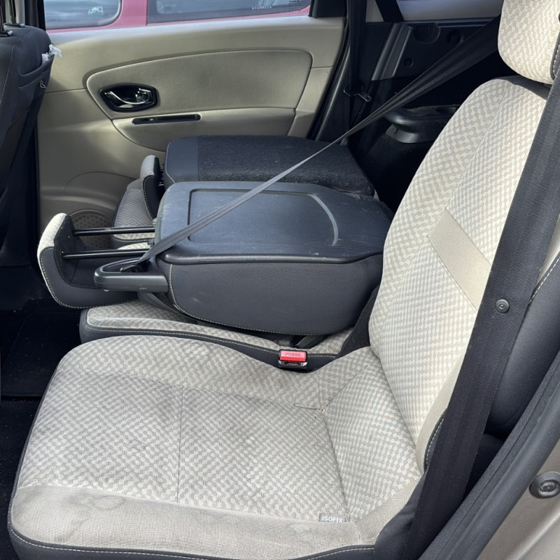 RENAULT GRAND SCENIC 3 PHASE 1 1.5 DCI - 8V TURBO Photo n°22