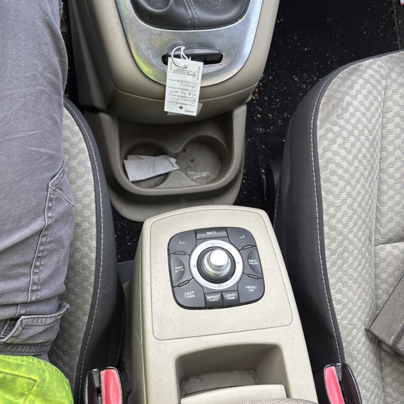 RENAULT GRAND SCENIC 3 PHASE 1 1.5 DCI - 8V TURBO Photo n°29