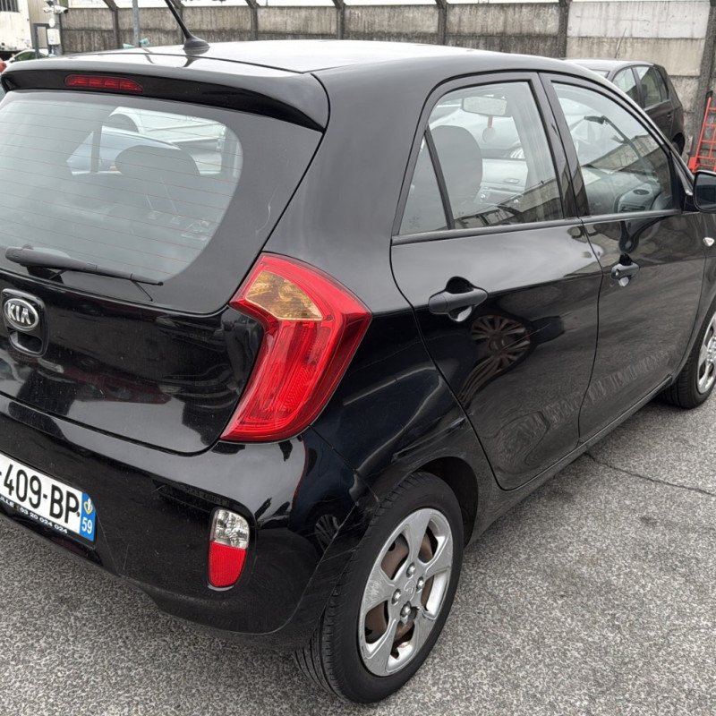 KIA PICANTO 2 PHASE 1 1.0i - 12V Photo n°5