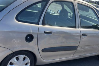 Poignee porte arriere droit CITROEN XSARA PICASSO