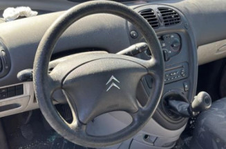 Poignee porte arriere droit CITROEN XSARA PICASSO
