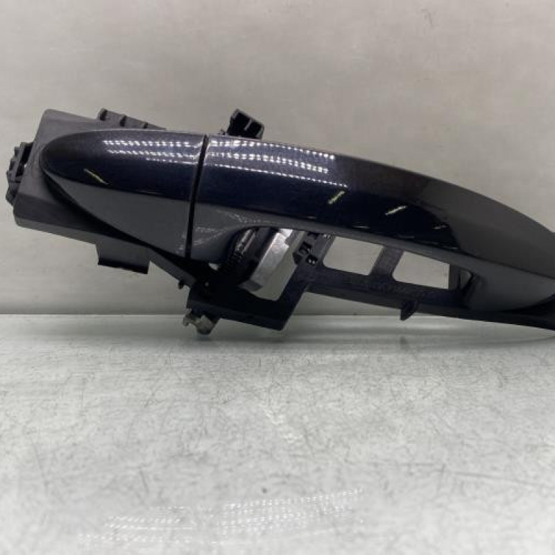 Poignee porte arriere droit FORD FIESTA 6 Photo n°2