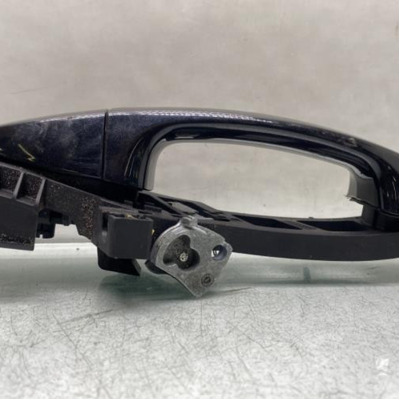 Poignee porte arriere gauche FORD FIESTA 6 Photo n°4