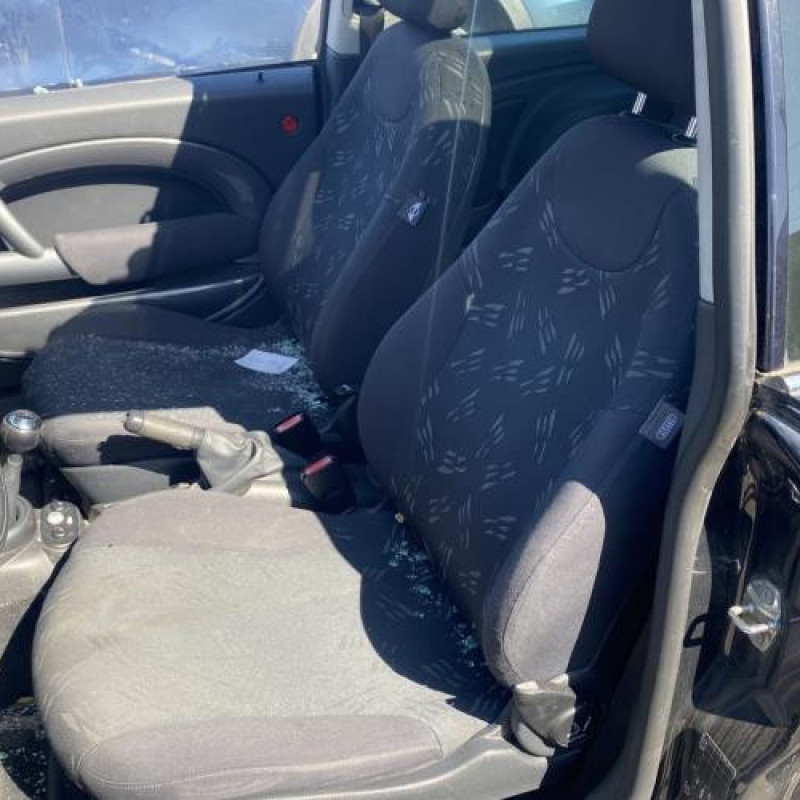 Poignee interieur avant gauche MINI MINI 1 R50/R53 Photo n°13