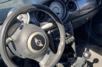 Poignee interieur avant gauche MINI MINI 1 R50/R53