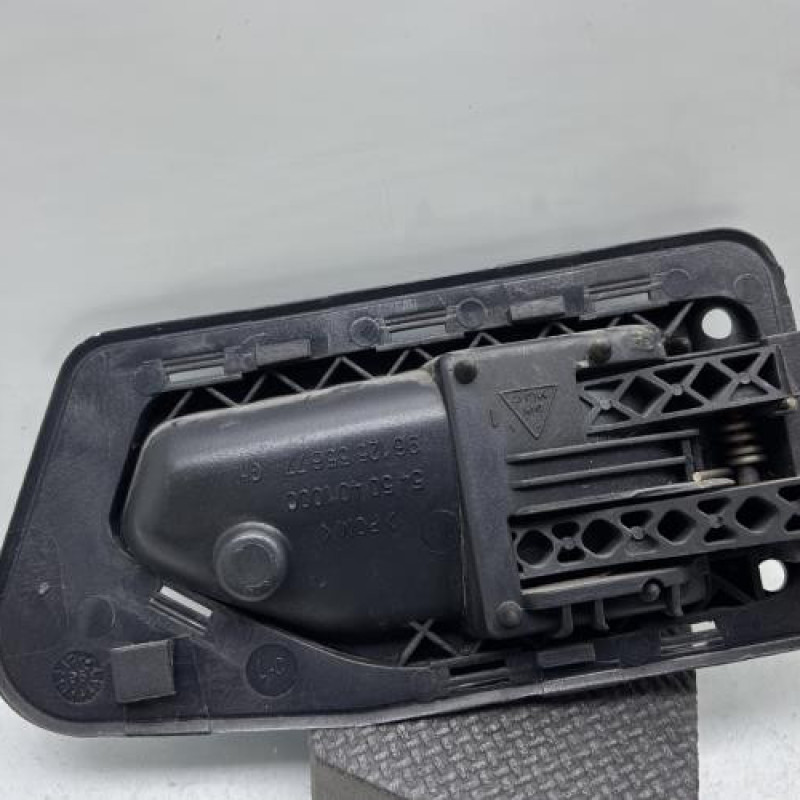 Poignee interieur avant gauche PEUGEOT 306 Photo n°2