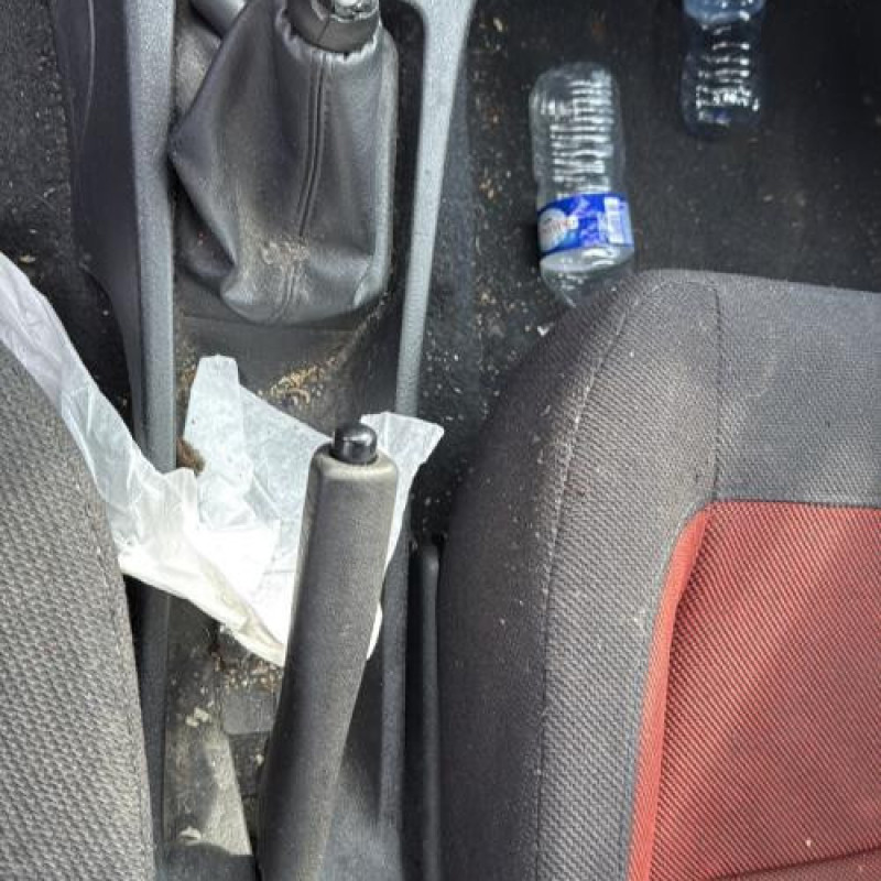 Poignee interieur avant gauche PEUGEOT 306 Photo n°16