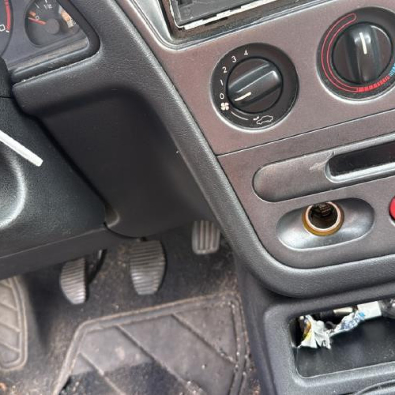 Poignee interieur avant gauche PEUGEOT 306 Photo n°18