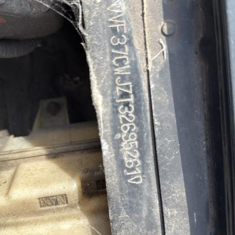 Poignee interieur avant gauche PEUGEOT 306 Photo n°19