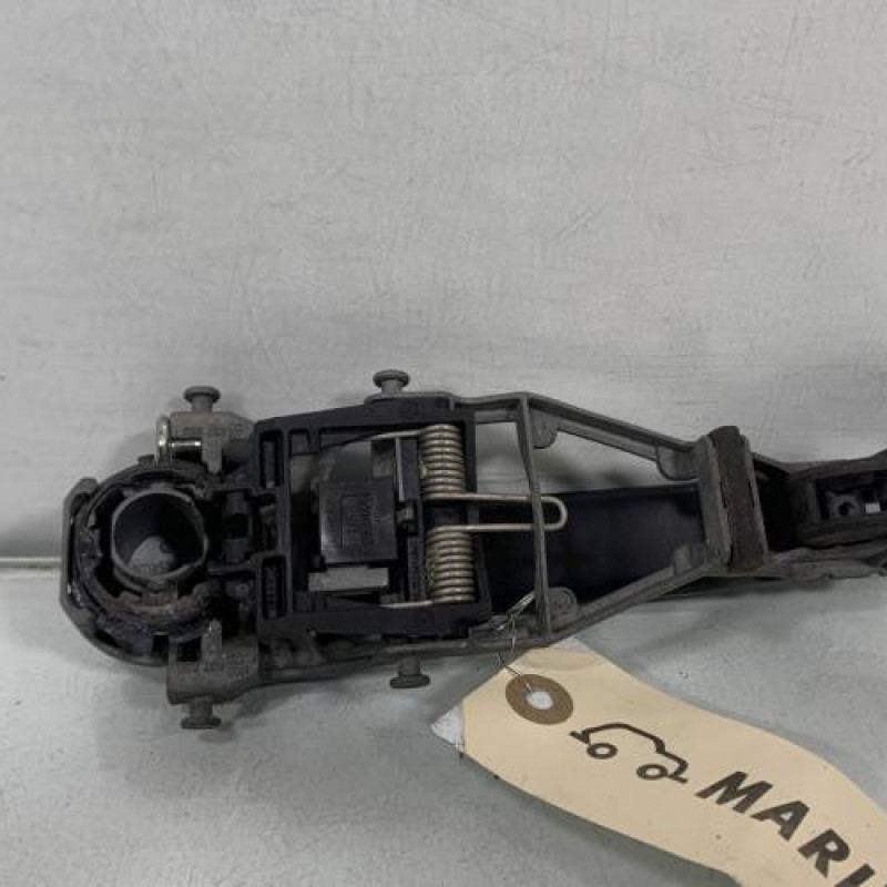 Poignee porte arriere gauche VOLKSWAGEN GOLF 5 Photo n°2