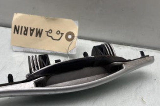 Poignee porte arriere droit DACIA DUSTER 1