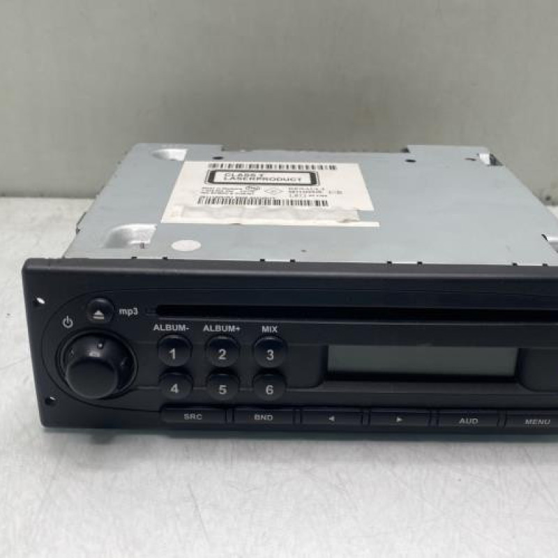 Autoradio d'origine DACIA DUSTER 1 Photo n°1