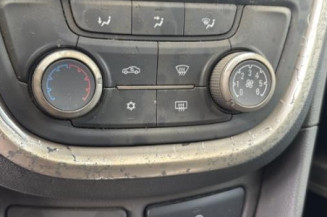 Poignee porte arriere droit OPEL MOKKA 1