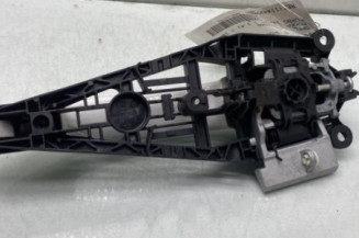 Poignee porte arriere gauche OPEL MOKKA 1