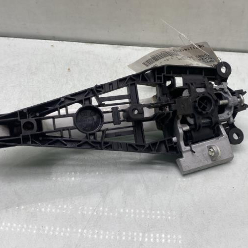 Poignee porte arriere gauche OPEL MOKKA 1 Photo n°3