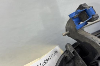 Poignee porte arriere gauche RENAULT CLIO 2