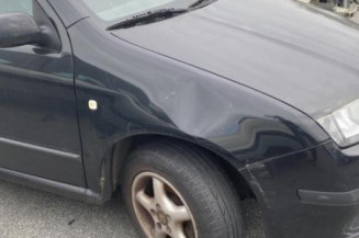 Renfort pare choc arriere (traverse) SKODA FABIA 1