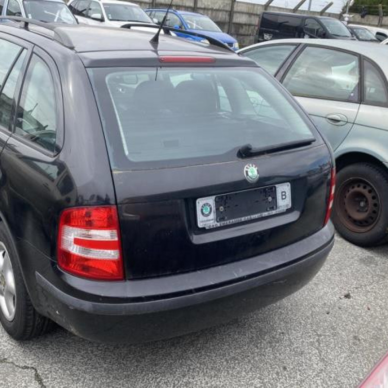 Renfort pare choc arriere (traverse) SKODA FABIA 1 Photo n°12