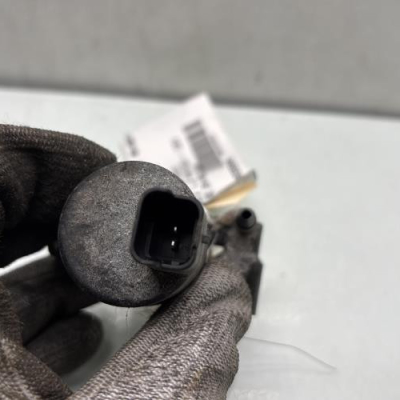 Pompe lave glace avant PEUGEOT 2008 2 Photo n°3