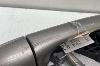 Poignee porte avant droit MERCEDES CLASSE A 169