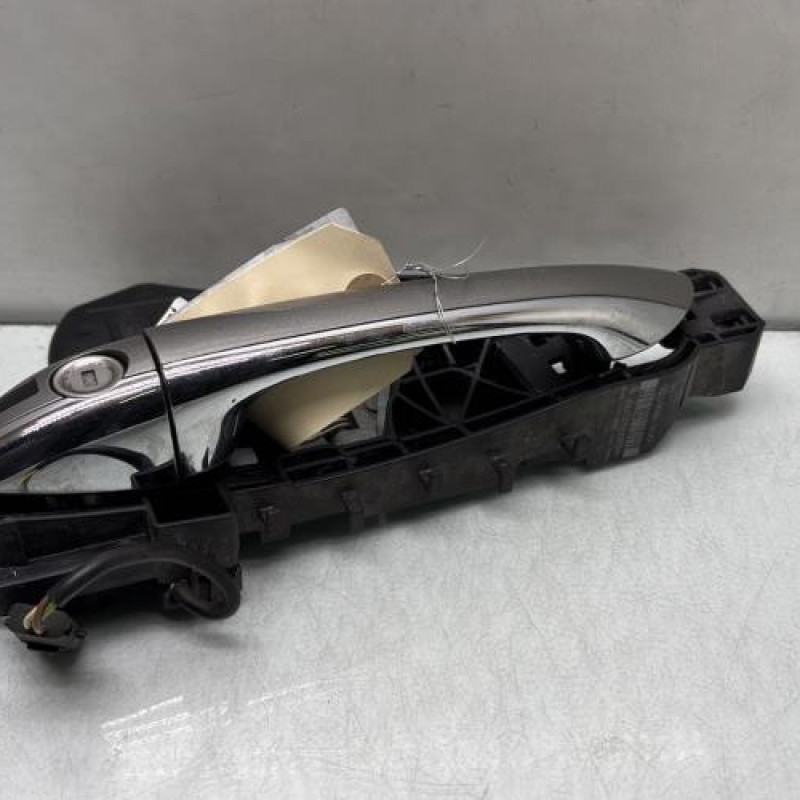 Poignee porte avant gauche MERCEDES CLASSE A 169 Photo n°2