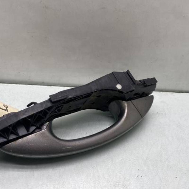 Poignee porte avant droit VOLKSWAGEN GOLF 7 Photo n°4