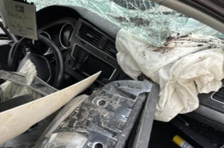 Poignee porte avant droit VOLKSWAGEN GOLF 7