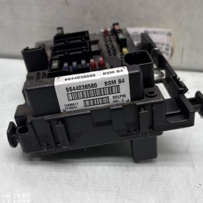 Boitier servitude moteur (BSM) PEUGEOT 406 Photo n°2