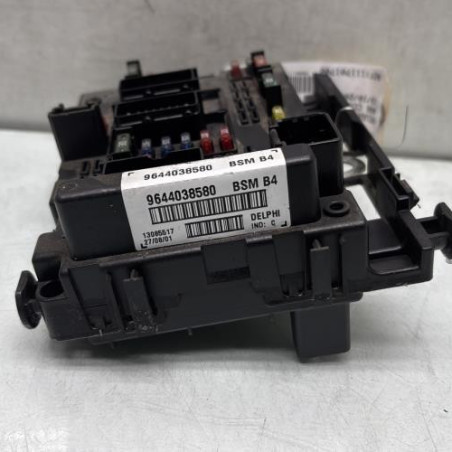 Boitier servitude moteur (BSM) PEUGEOT 406